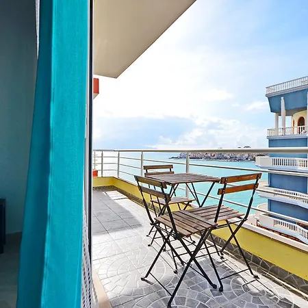 Alba Apartment *